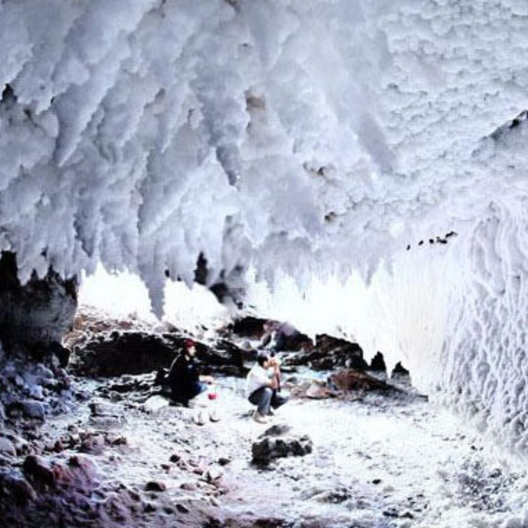 Database of areas with natural halotherapy properties in wellness tourism